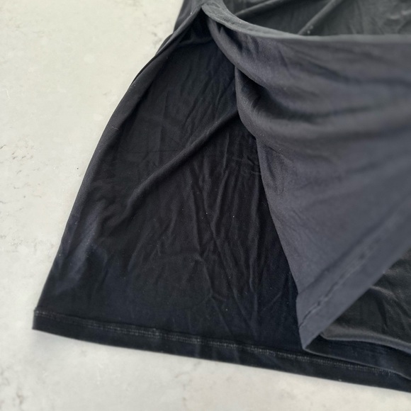 Petite Medium Ruched Black Maxi Shirt - Picture 6 of 6